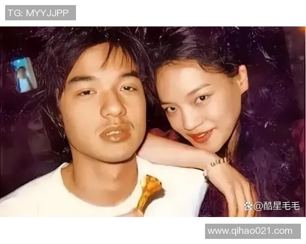 足球明星与妻子离婚背后的真相与情感纠葛揭秘 足球明星与妻子离婚背后的真相与情感纠葛揭秘